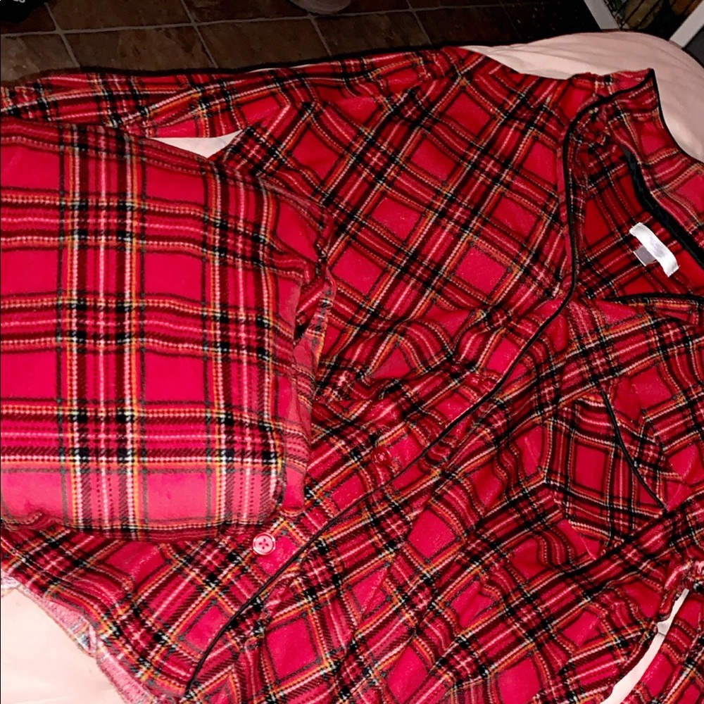 2 piece plaid pjs